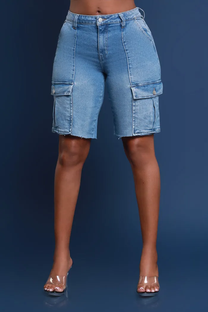 Center Of Attention Denim Cargo Shorts - Medium Wash