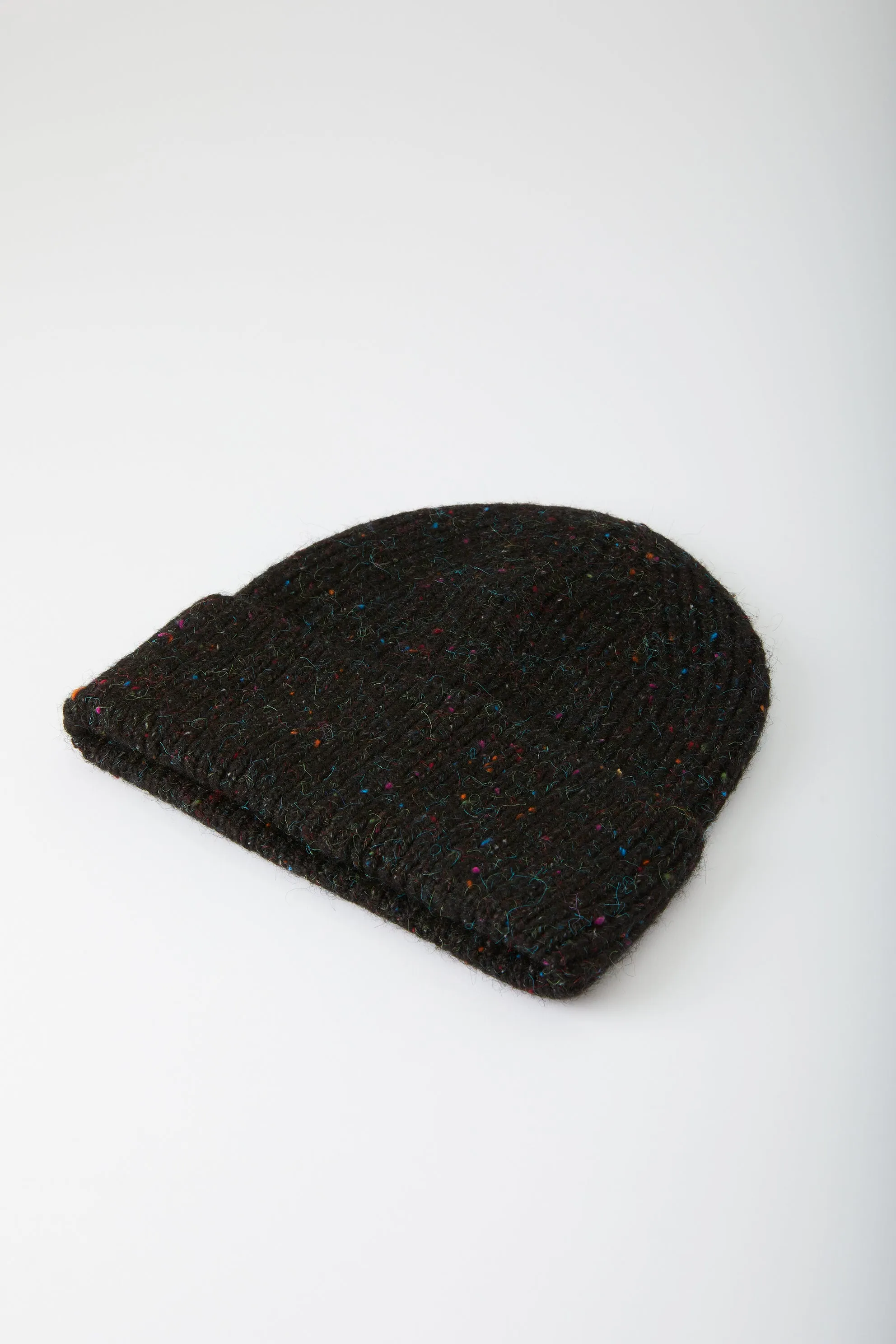 Jesse Rib Beanie